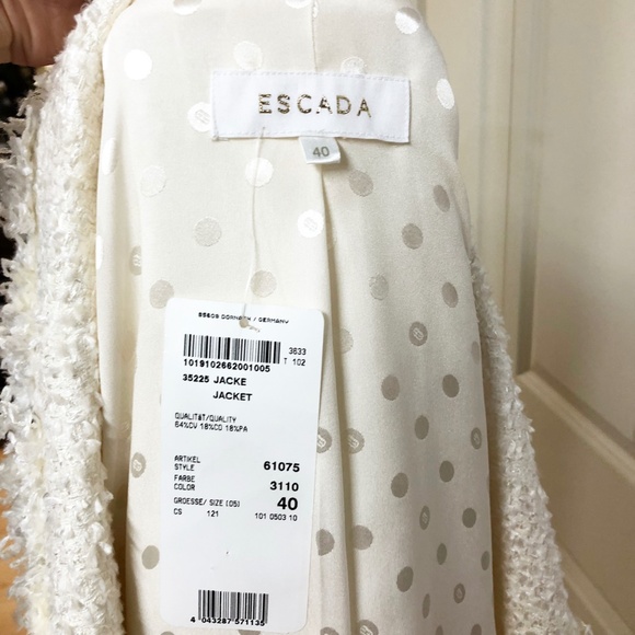🆕 Escada Cream Blazer and Skirt Suit - Picture 5 of 8
